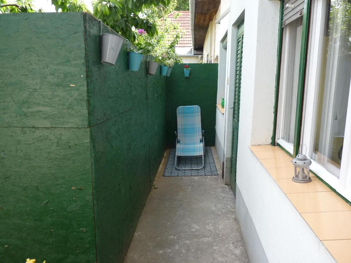 Zizi Apartman Ντέμπρετσεν Εξωτερικό φωτογραφία